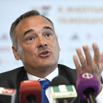 Egy perc alatt leszavazta a győri közgyűlés a túlóratörvényt elutasító javaslatot