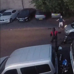 A nap hőse a brit férfi, aki elkergette a motortolvajokat – videó