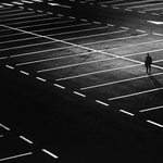 Soroljuk a városokat: hol parkolhat ingyen, ha zöld rendszám van az autóján?