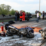 "Csak a könnyeim folynak" - sokkoló részletek a motoros balesetről