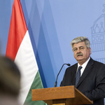 A szentesi szocialista alpolgármester a fideszes jelölt mellett kampányol