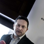 Ujhelyi követi Botkát, és lemond az MSZP alelnöki posztjáról