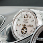 Hogyan duplázzunk meg árban egy 60 milliós Bentley Bentaygat? Elég ezt az extrát bejelölni