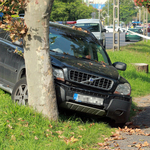 Krimibe illő autós üldözés és lövöldözés volt a Pesti úton