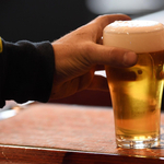 Napi egy pohár alkohol is növeli a pitvarfibrilláció kockázatát, de előnye is van