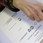 Megismételt választások: jelentősen erősödő ellenzék, visszaeső Fidesz
