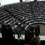 Délre kiderülhet, bünteti vagy figyelmezteti Magyarországot az EU