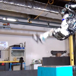Ijesztő sebességgel szaltózik a Google legújabb robotkatonája – videó
