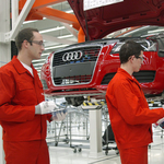 Elkészült az Audi 10 milliomodik győri négyhengeres benzinmotorja