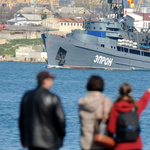 Elhagyta a Krímet az orosz Fekete-tengeri Flotta