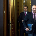Külföldiként tálalta a kormány magáról alkotott véleményét a Heti Válasz