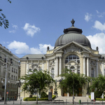 Vizsgálatot indít a Vígszínházban a főváros