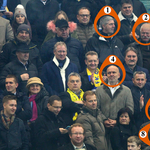 Felismeri Orbán szurkolótársait a focilelátón?