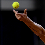 Wimbledon: Fucsovics továbbjutott párosban