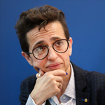 Visszavonták a Gázáról írt esszéje miatt Masha Gessen Hannah Arendt-díját