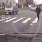Videó: Paprikaspray-vel fogadták az agresszív autóst 
