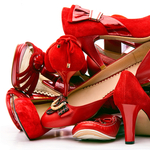 Bírósági döntés: nem csak Louboutiné a piros cipőtalp