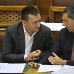 A nap, amikor Lázár váratlant húzott, Rogán viszont nem