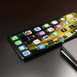 Ilyen kagylómobil lehet az Apple első összehajtható iPhone-ja – videó