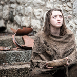 Meg fog lepődni: így néz ki a Trónok Harca Arya Starkja egy divatbemutatón
