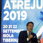 Conte: Kérdezzék meg Orbánt, miért nem ment Salvini után!