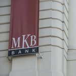 Ma éjfélkor olvad be a Budapest Bank az MKB Bankba