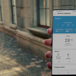 Csak nézi az ember a Samsung légkondireklámját, aztán egyszer csak felbukkan egy telefon
