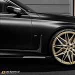 Egy kis arannyal és matt feketével dobták fel a BMW M760Li-t