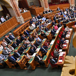 Megszavazták a 2023-as költségvetést, már csak komolyan kellene venni