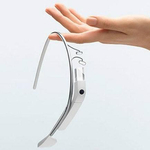 Google Glass: ennyi volt, itt a vége?