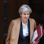 Theresa May és a brit választás: mentőakció vagy bújtatott puccs?