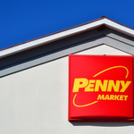 Megszűnik az e-autók ingyenes töltése a Pennynél is szerdától