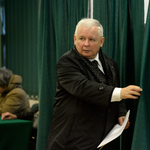 Putyinizálódás? Kaczynski orvoshoz küldte Bill Clintont