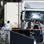 Nizzai terrortámadás: megszavazták a rendkívüli állapotot