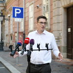 Bajnai kitart Karácsony mellett