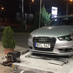 Összetörték a civil autónak tűnő Audi elfogó rendőrkocsit