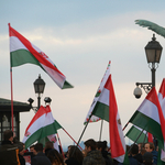 Révész: Vándorfal – avagy a Jobbik a rosszabb