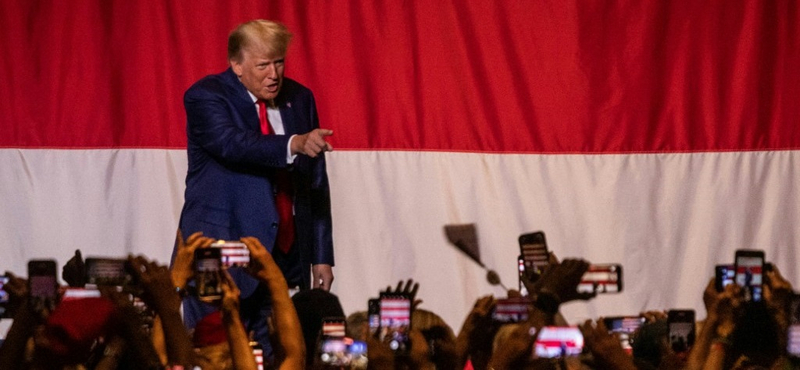 Kamerafelvételeket talált az amerikai ügyészség Trump titkos dokumentumok törlésére tett kísélretéről