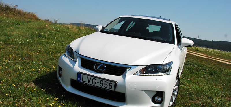 Lexus CT 200h teszt: szexi a hibrid