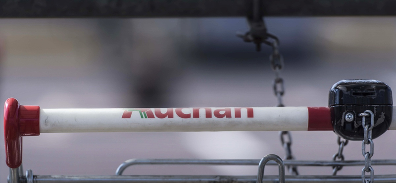 Koronavírusos pék miatt zárták le a maglódi Auchan pékségét