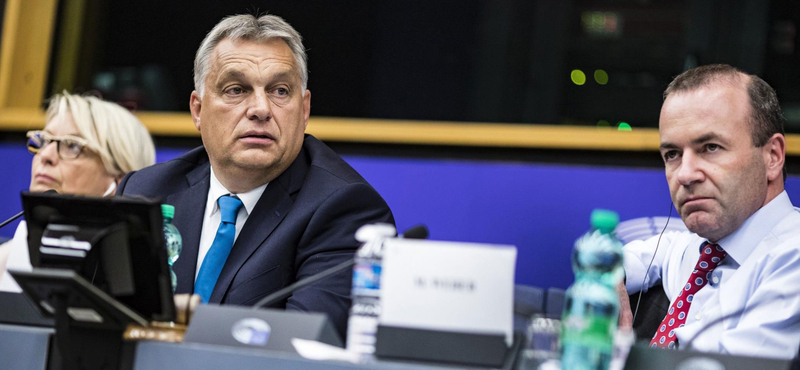 Orbán belengette, hogy a Fidesz elhagyja a Néppártot