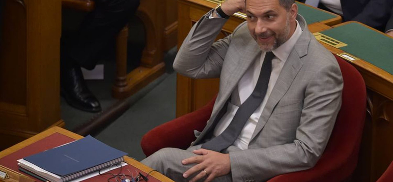 Lázár is hozzátette a magáét Orbán 2030-as álmához