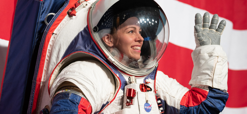 Megmutatta a NASA, milyen ruhákban dolgoznak majd az űrhajósai a Holdon és a Marson