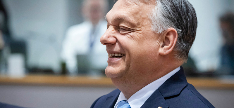 Orbán Viktor egy jobboldali olasz napilapnak: az Európai Bizottság mindenben kudarcot vallott