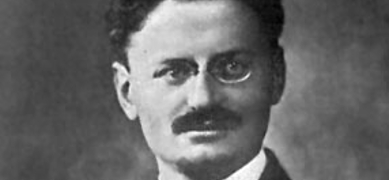Egy kártya, amit az elhajló elvtársakkal szemben mindig elő lehet húzni