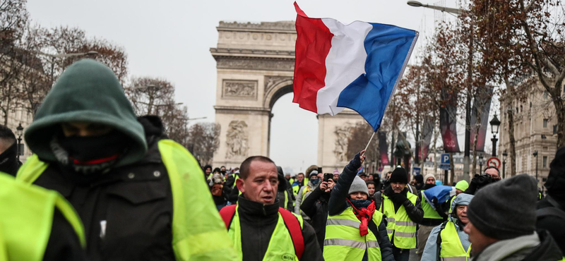Újra nőni kezdett Macron népszerűsége