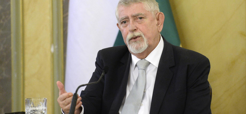 Négyezer egészségügyi alkalmazottat „talált” az Emmi a járvány második hullámára