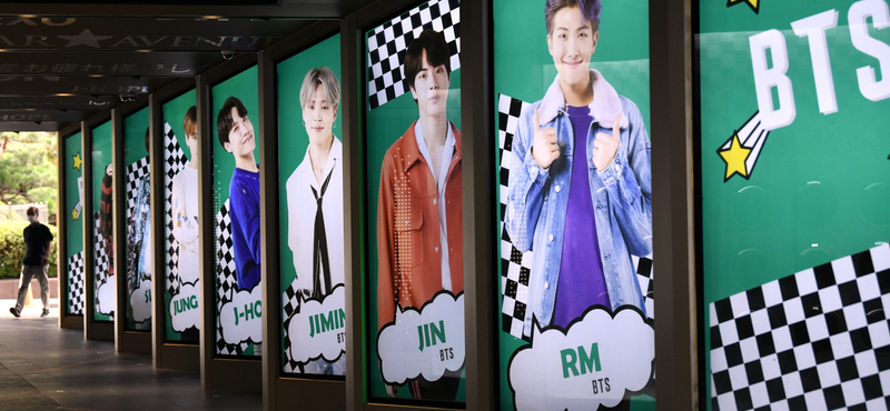Tőzsdére megy a BTS dél-koreai K-pop-bandát menedzselő vállalat