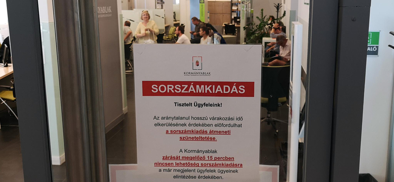 Nem igaz, hogy csak önként jöttek a fővárosba a kormányhivatali kisegítők