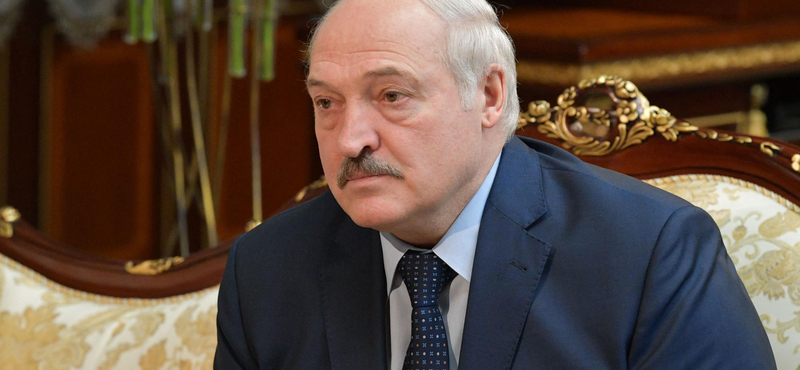 Lukasenka azzal fenyegetőzött, hogy készek bevetni az atomot "provokáció" esetén
